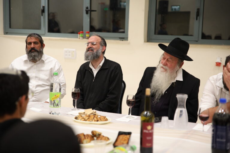 התוועדות עם רבני הישיבה